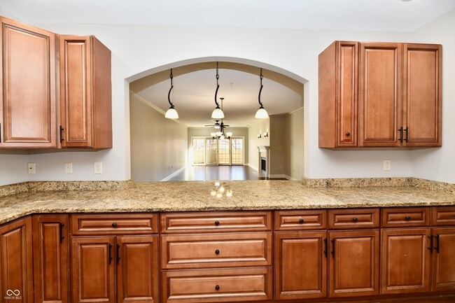 Building Photo - 8555 One W Dr