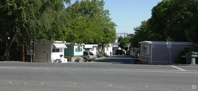 Building Photo - Riverview Mobile Home Park