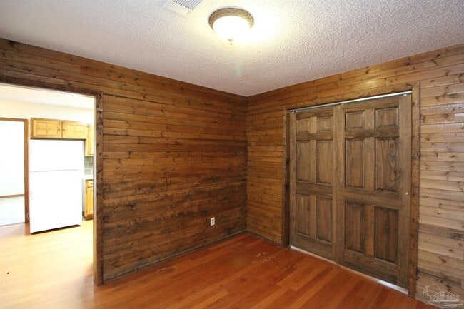 Building Photo - 5705 Bronco Pl