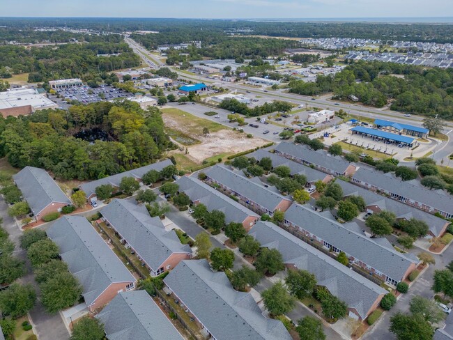 Building Photo - The Townes at Marketplace