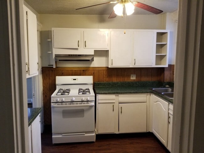 Building Photo - 1238 Garvin Pl