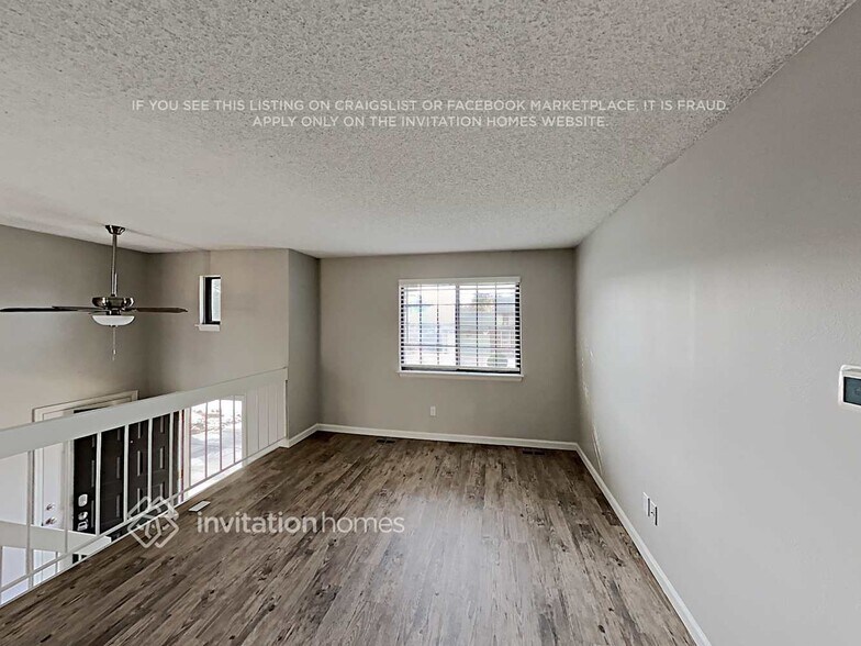 Building Photo - 12150 Bellaire St