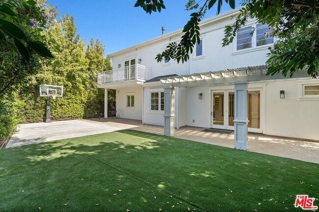 Building Photo - 9767 Monte Mar Dr