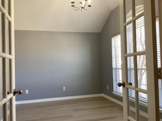 Building Photo - 825 Coppin Dr