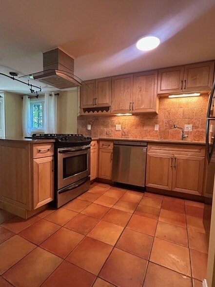 kitchen - 4234 Bolton Valley Access Rd