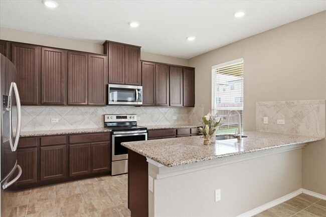 Building Photo - 1006 Toltec Trail