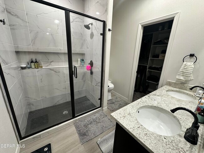 Building Photo - 10729 Deion Sanders Dr