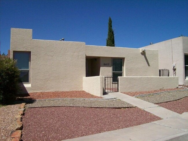 Primary Photo - 8413 Racheleigh Rd NE