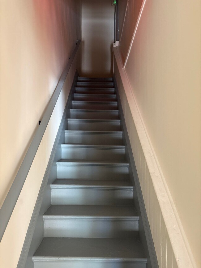 Building Photo - 81 North Ave