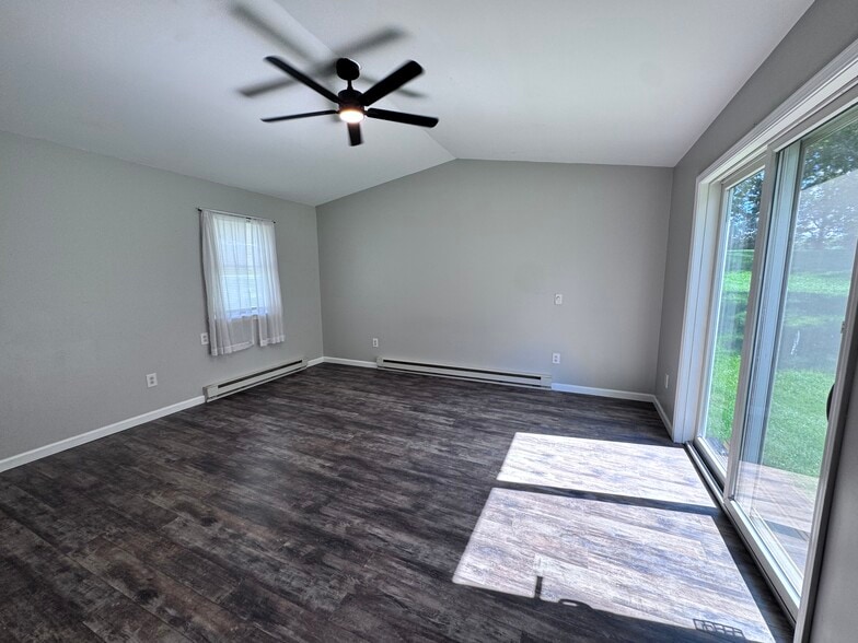 Building Photo - 2475 Freshour Rd