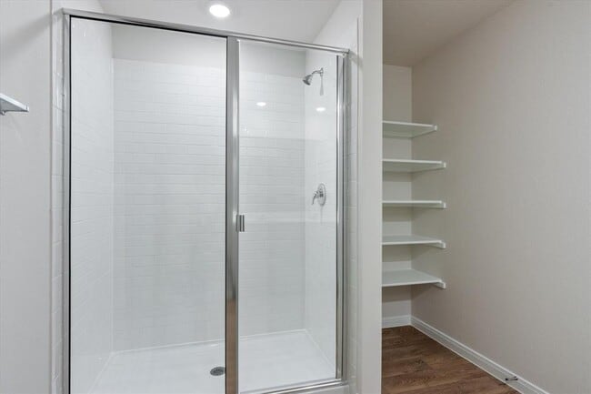 Building Photo - 108 Raymondville Path