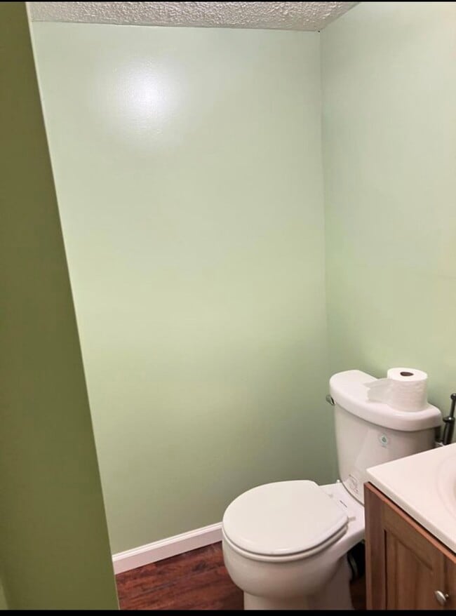 Building Photo - 12 Cherry Cir