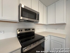Building Photo - 3307 Gingham Pt
