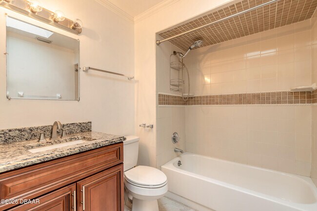 Building Photo - 10 Cormorant Ct