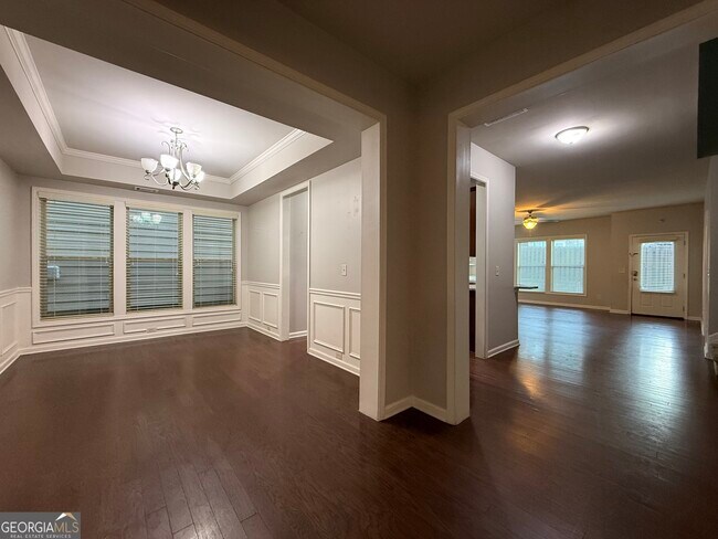 Building Photo - 5115 Breezewood Cir