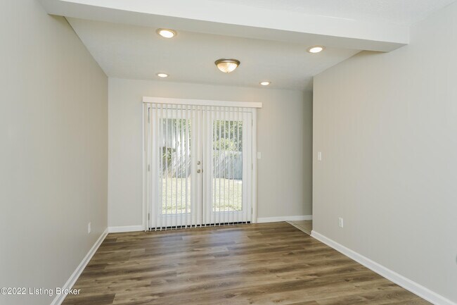 Building Photo - 9335 Donerail Way