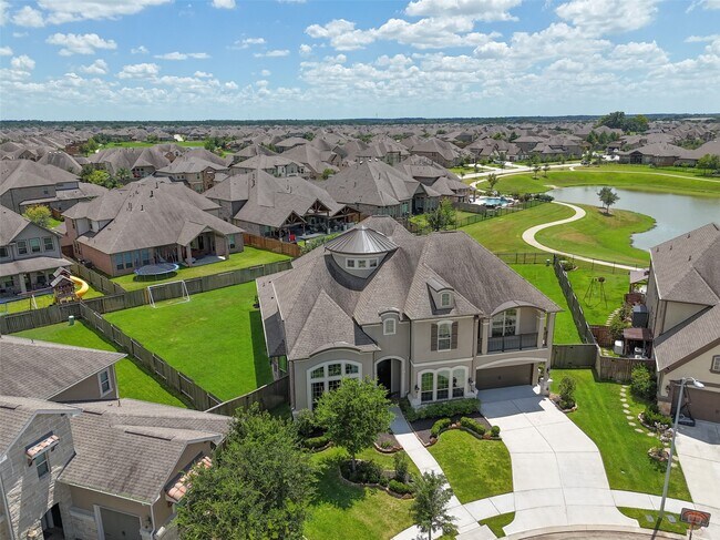 Building Photo - 19003 Kimber Creek Ln