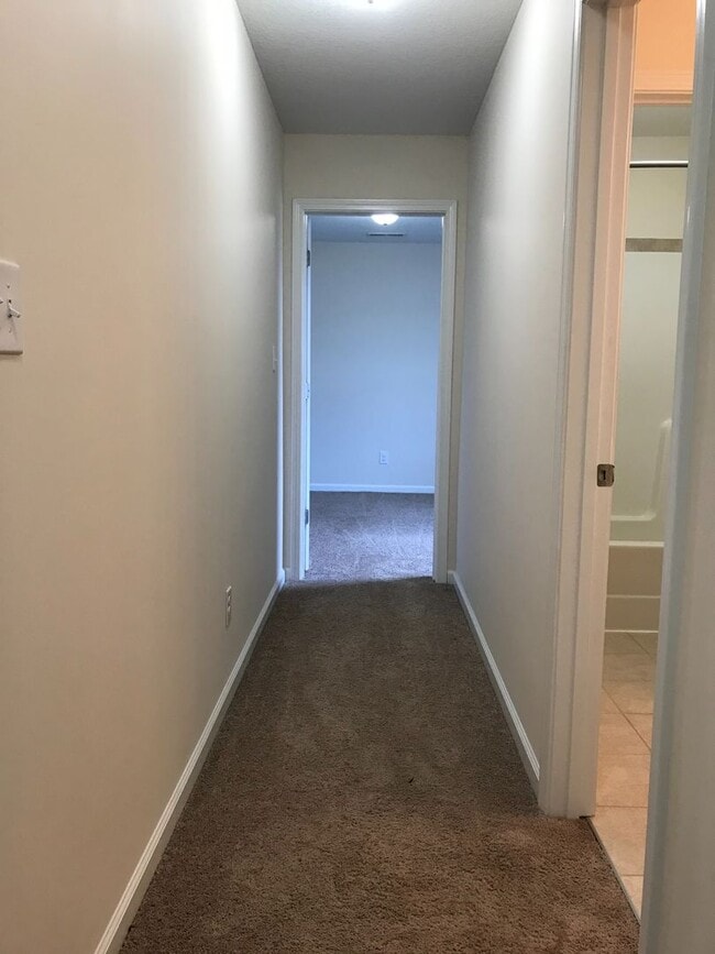 Building Photo - Regal Home on Regatta Way!