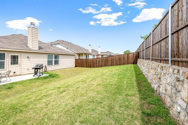 Building Photo - 1728 Trace Dr