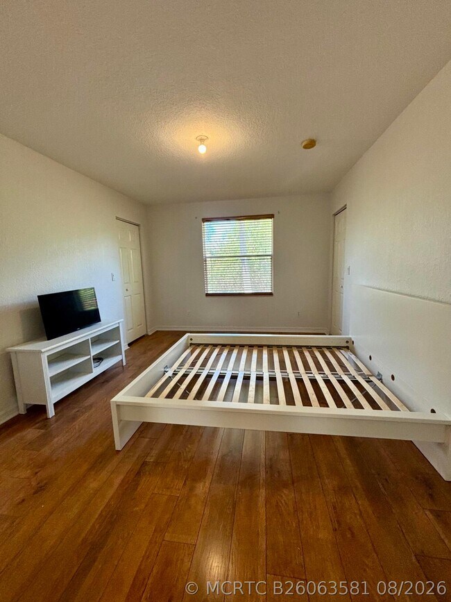Building Photo - 22162 Majestic Woods Way