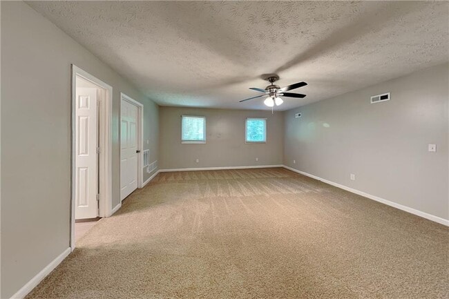 Building Photo - 1675 Cedar Grove Dr
