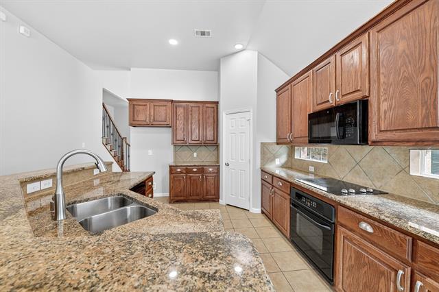 Building Photo - 2169 Hunt Club Trail
