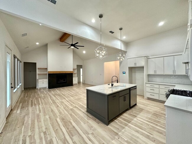 Building Photo - Refined Living in Preston Manor | Stunning 4/3/2 With Elevated Finishes