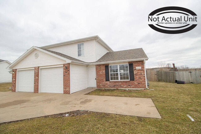 Building Photo - 1638 High Quest Cir