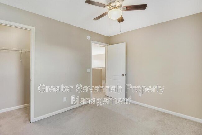Building Photo - 601 Bristol Way