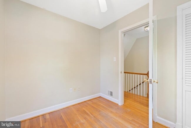 Building Photo - 5601 Wyngate Dr