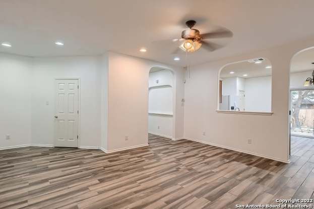 Building Photo - 6106 Briscoe Leaf