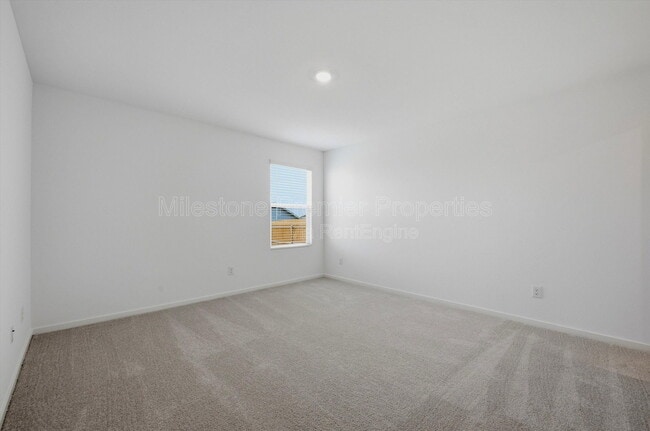 Building Photo - 3719 Longleaf Dr