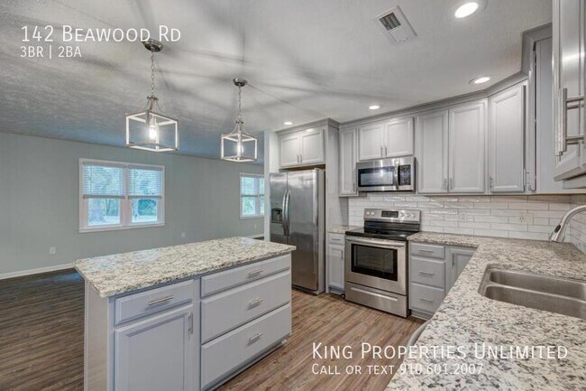 Building Photo - 142 Beawood Rd