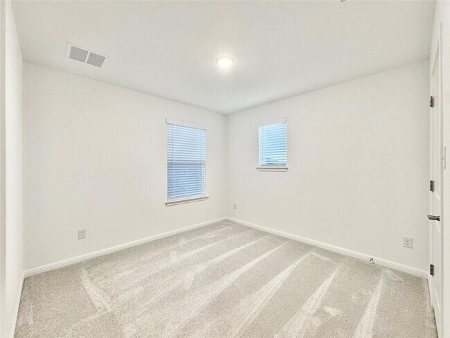 Building Photo - 611 Emory Crossing Blvd