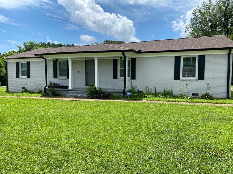 Primary Photo - 799 Rushmeade Rd