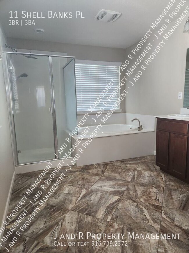 Building Photo - 11 Shell Banks Pl