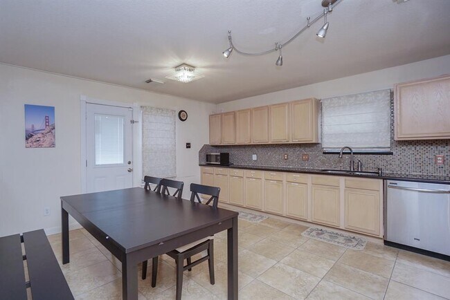 Building Photo - 9207 Windswept Grove Dr