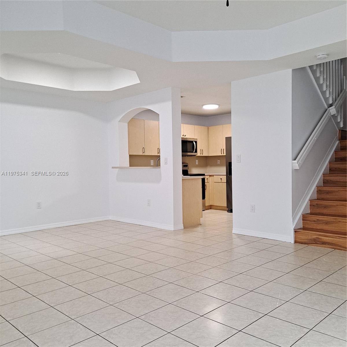 Building Photo - 642 SW 106th Ave