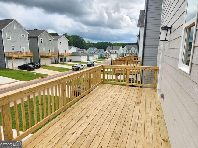 Building Photo - 821 York Aly