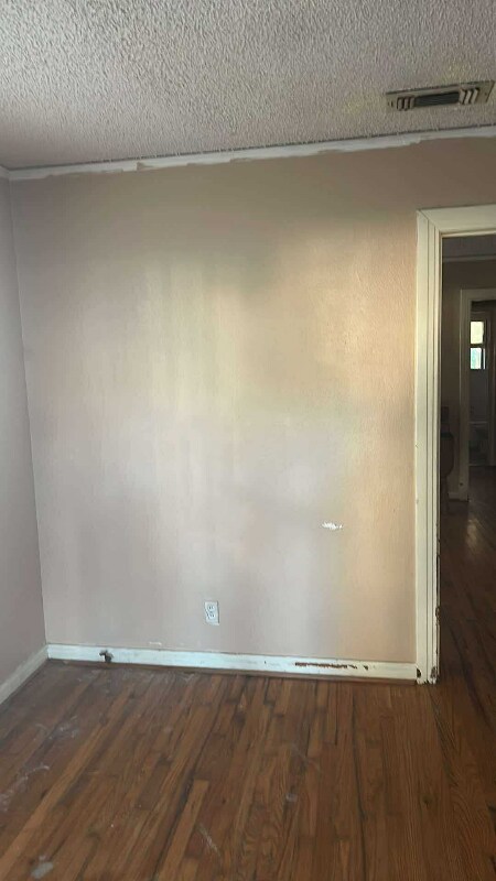 Building Photo - 2714 Scott Ave