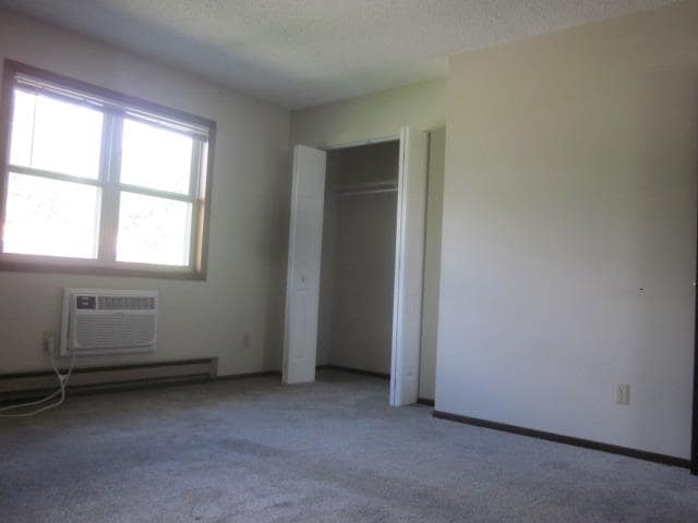 Building Photo - 1402 Tuttle St