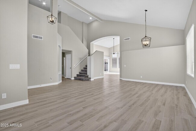 Building Photo - 11517 W Laurelwood Ln