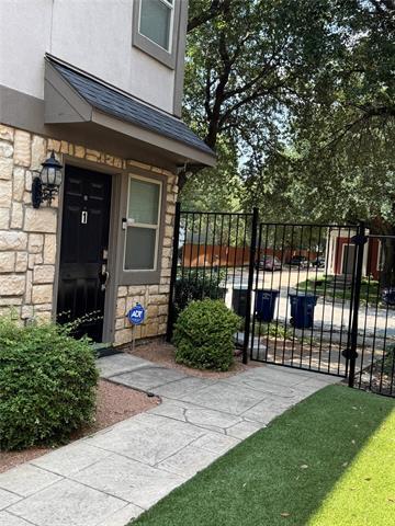 Building Photo - 4110 McKinney Ave