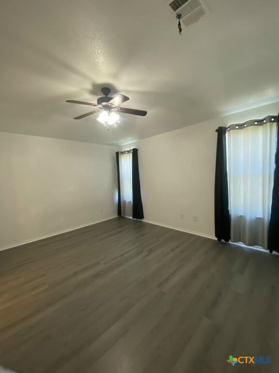 Building Photo - 2708 Hector Dr