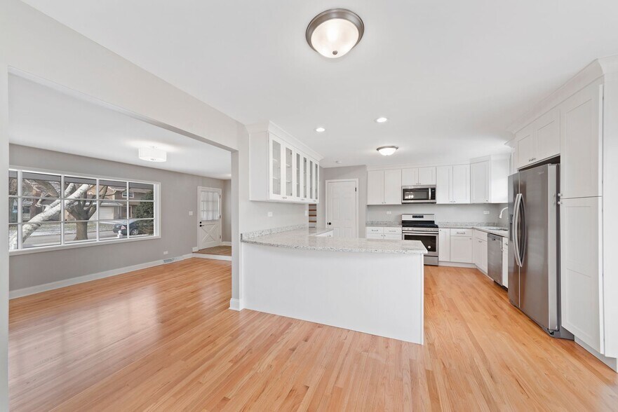 Building Photo - 1560 Warbler Dr