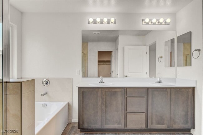 Building Photo - 8929 Pebble Sand St