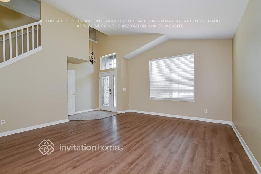 Building Photo - 7957 Rex Hill Trail