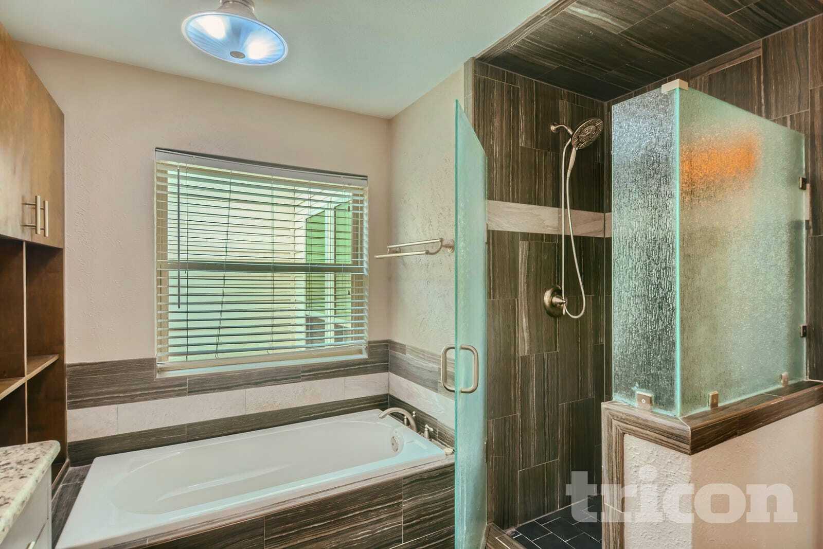 Building Photo - 4707 Vineyard Trail