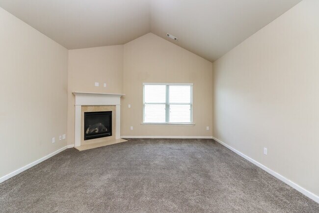 Building Photo - 2950 E Captiva Dr