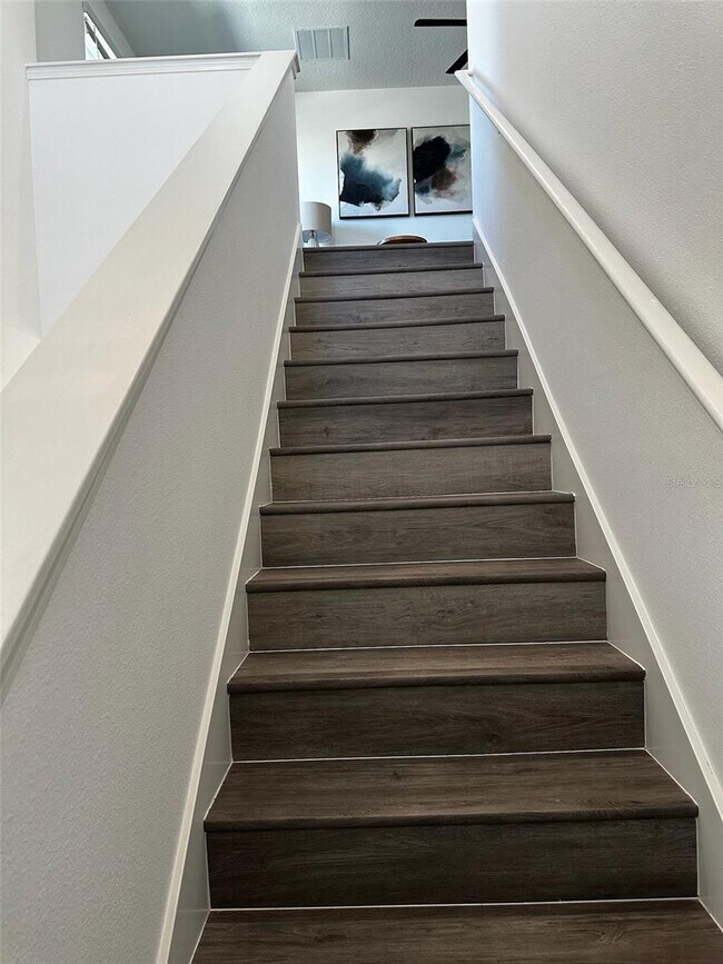 Building Photo - 5213 Dandelion St